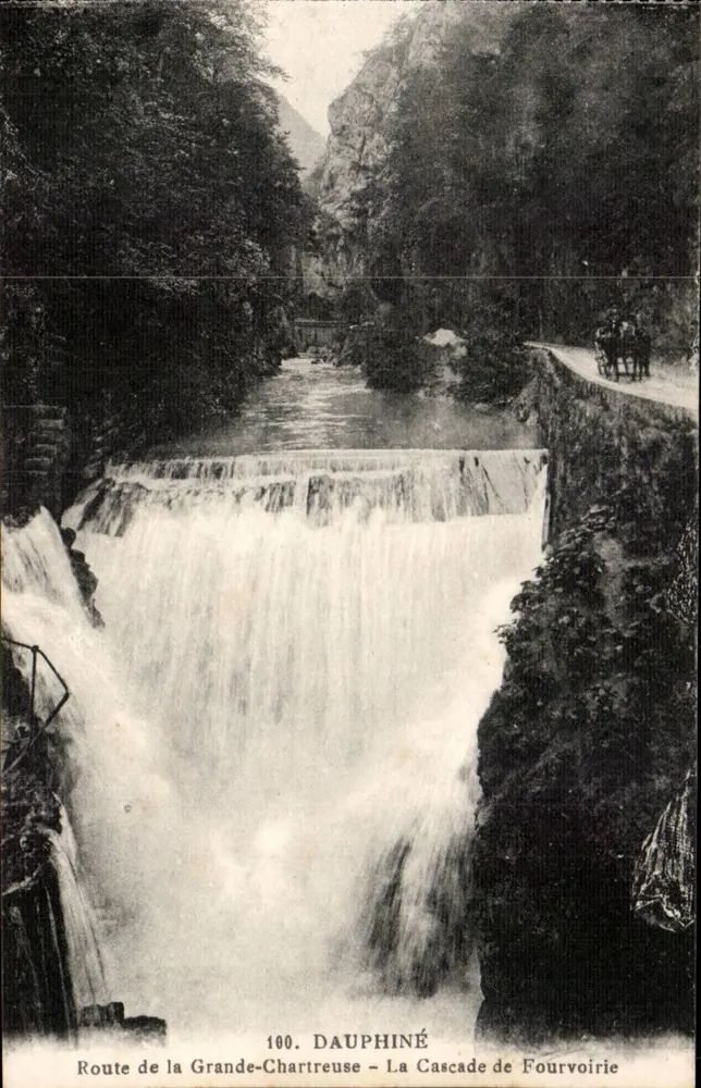Der Wasserfall von Fourvoirie — Route de la Grande-Chartreuse — Dauphiné, n°100 - Vorderseite