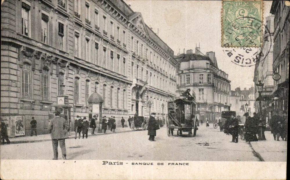 París - Banco de Francia — vista de la fachada y de la calle — editor no identificado - Anverso
