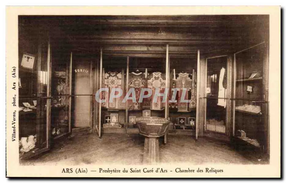 ARS (Ain) — Präsebyterium des Heiligen Curé d'Ars — Kammer der Reliquien - Vorderseite