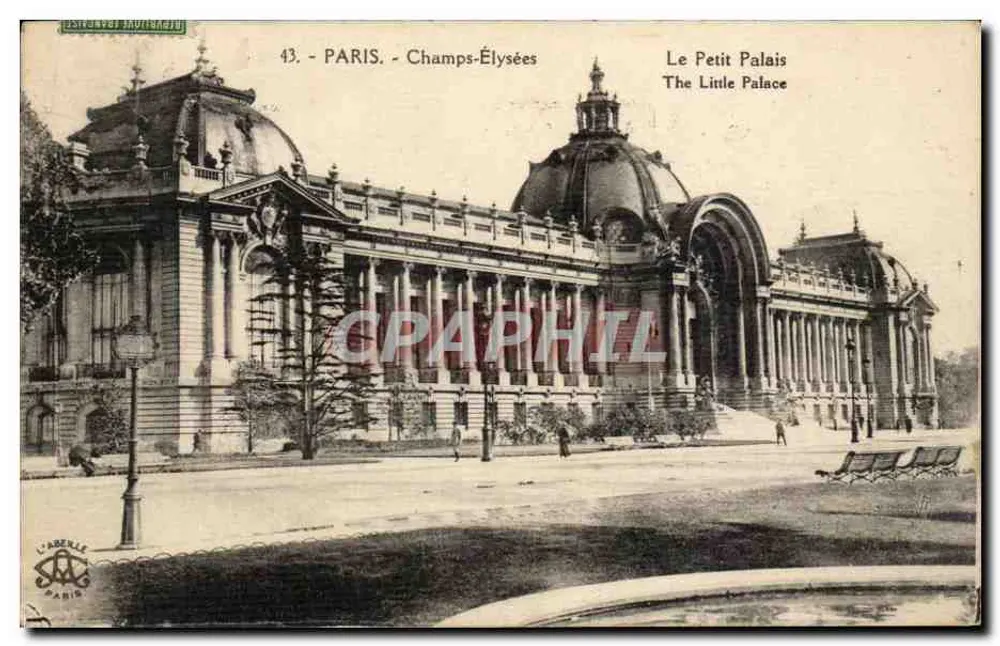 Paris - Champs-Élysées — O Petit Palais — L'Amélie, Paris - Frente