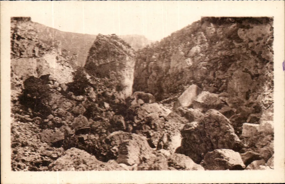 Gorges du Tarn — Le Pas de Soucy, la Roque Sourde et le Chaos de l'Enfer — Imp. François, Lining - Vorderseite
