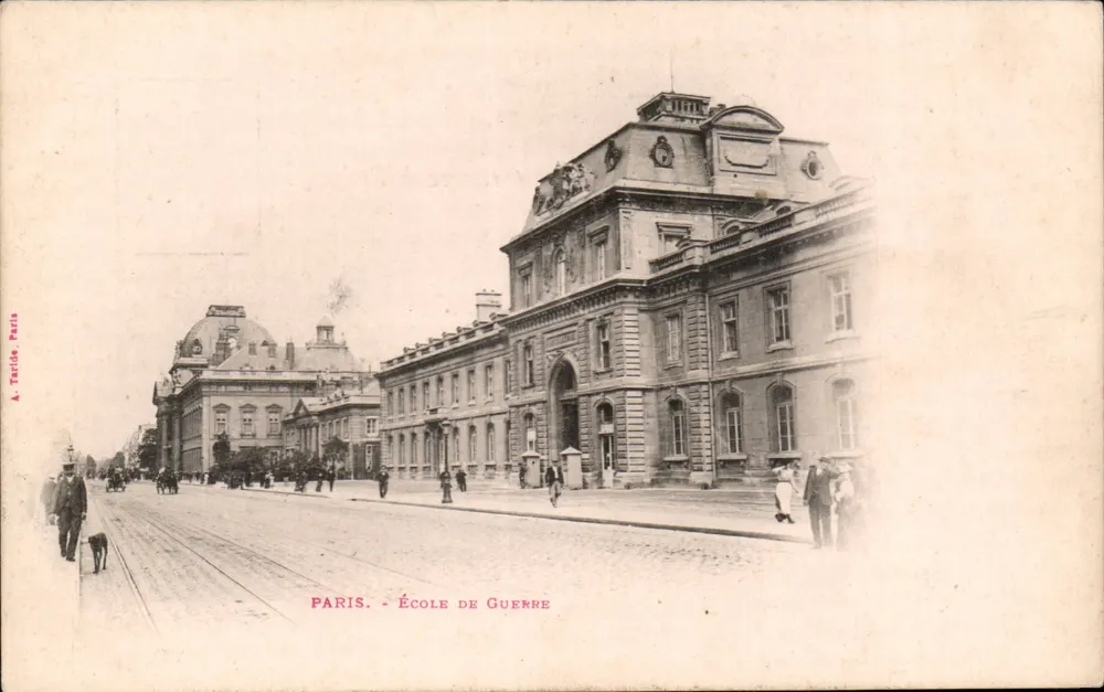 Paris - Escola de Guerra — A. Tardie Paris, n°4 - Frente