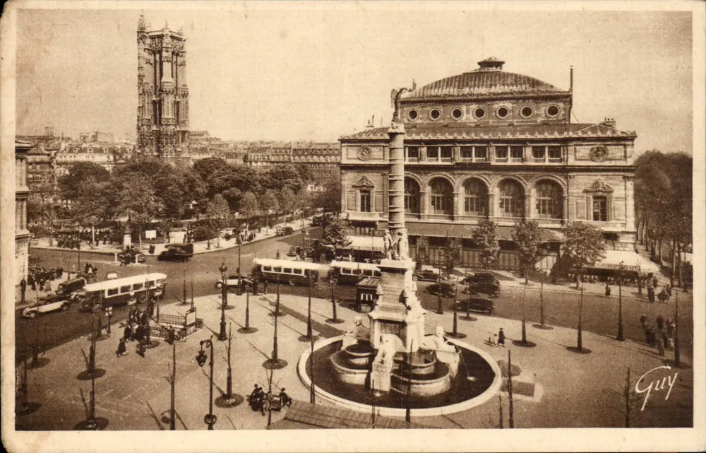 Place du Châtelet — avec sa fontaine dite du Palmier et la tour Saint-Jacques (ex-clocher de l'église Saint-Jacques-la-Boucherie) — Guy - Recto