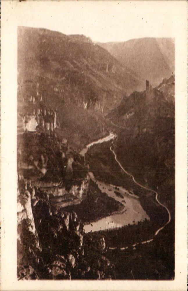 Garganta do Tarn — O ponto Sublime (vista a jusante) — Imp. France, Limoges - Frente