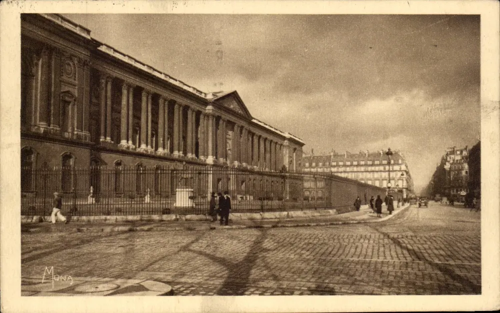 A Colunata do Louvre — obra de Perrault (1666-78) — editada por MUNA - Frente