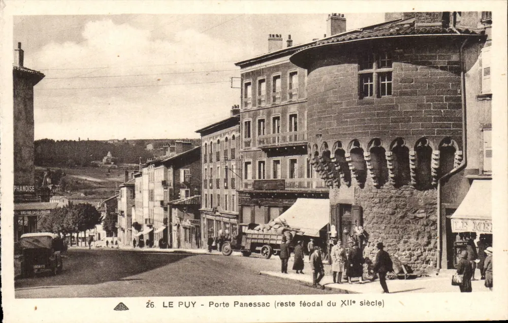Le Puy - Porta Panessac (resto feudal do século XII) — Bilhete postal antigo n°26 — editor Phandise - Frente