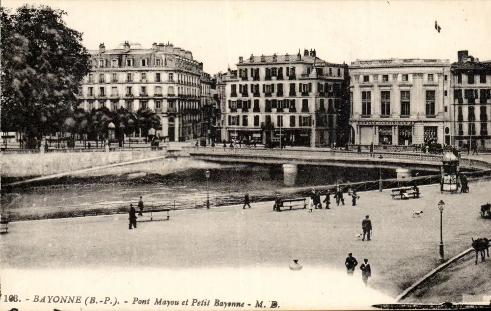 Bayonne (B.-P.) - Pont Mayou und Petit Bayonne - M. B. - Vorderseite