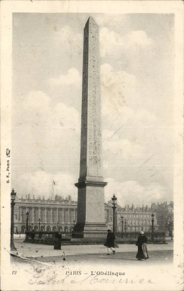 Paris — O Obelisco — B.F. Paris, n°12 - Frente