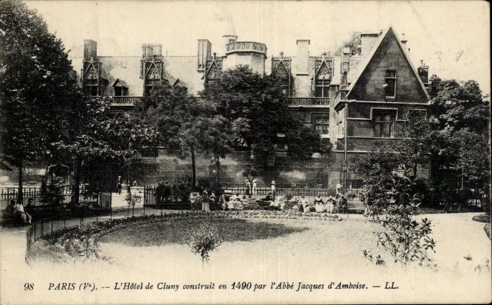 Paris (5. Bezirk) — Das Hotel de Cluny, erbaut 1490 vom Abt Jacques d'Amboise — LL. - Vorderseite