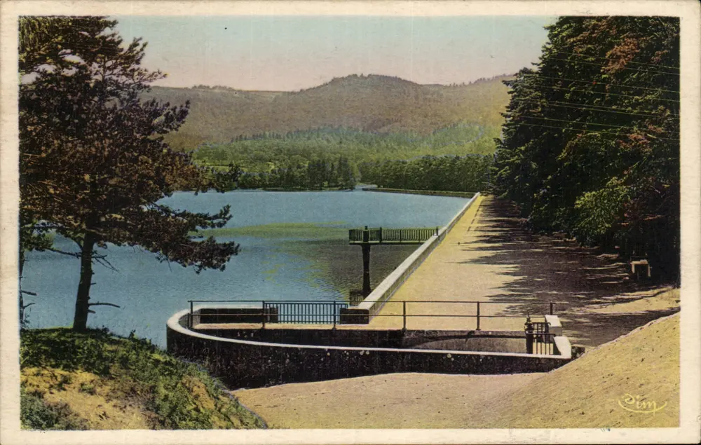 La Digue — ST-FERREOL, perto de REVEL (Hte-Garonne) — editor Pim - Frente