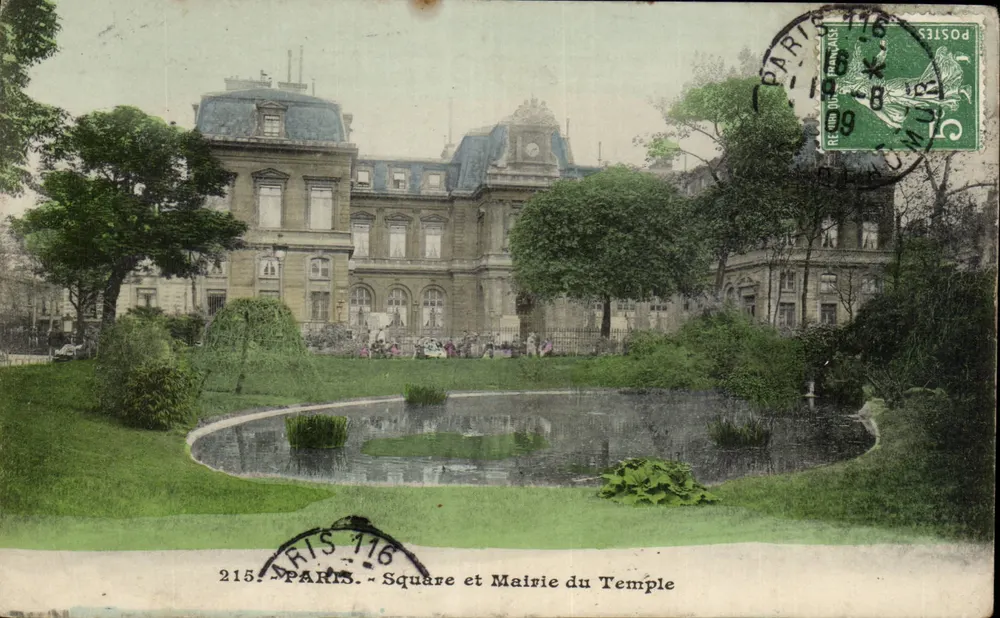 Paris - Pátio e Prefeitura do Templo — editor Paris 215 - Frente