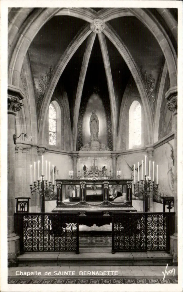 Capela de Santa Bernadette — Convento de São Gildardo, Nevers — Edições de Arte 'VVO9' - Frente