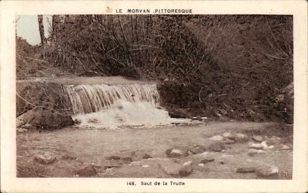 O Morvan pitoresco — Salto da Truta — n°148 - Frente