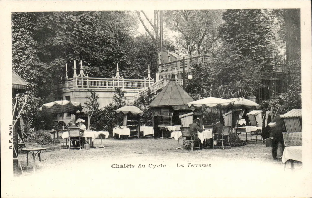 Chalets do Ciclo – As Terrasses — B.F. Paris - Frente