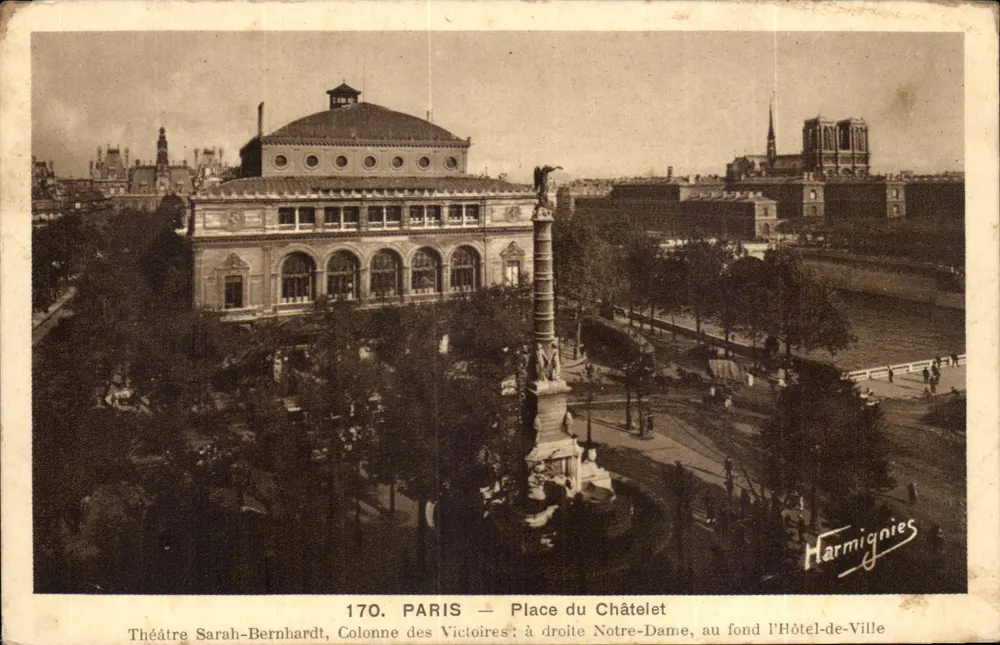 Parijs — Plein van het Kasteel — Theater Sarah-Bernhardt, Zegel van de Victorieën, Notre-Dame en Stadhuis — Uitgave E. Harmignies, n°170 - Voorkant