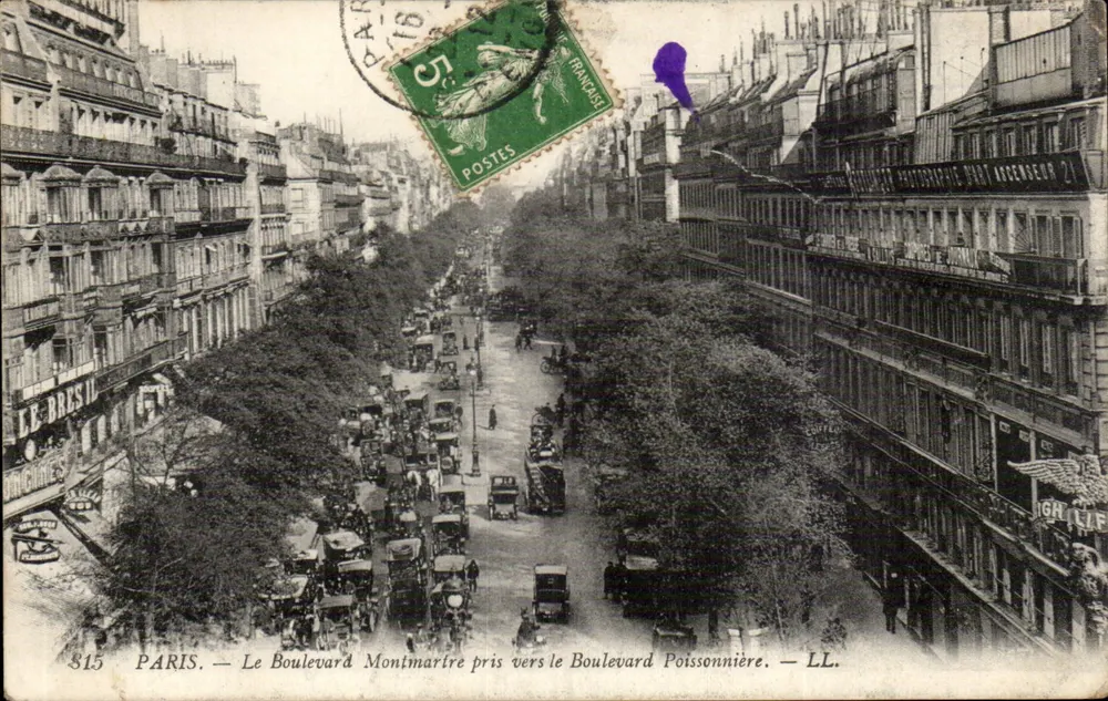 Paris — Le Boulevard Montmartre in Richtung Boulevard Poissonnière — LL. - Vorderseite
