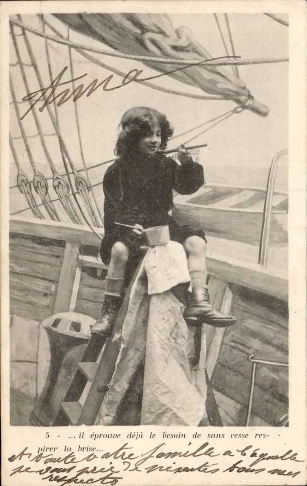 Kind auf einem Segelboot — gedruckter und handschriftlicher Text — Verleger nicht sichtbar - Vorderseite