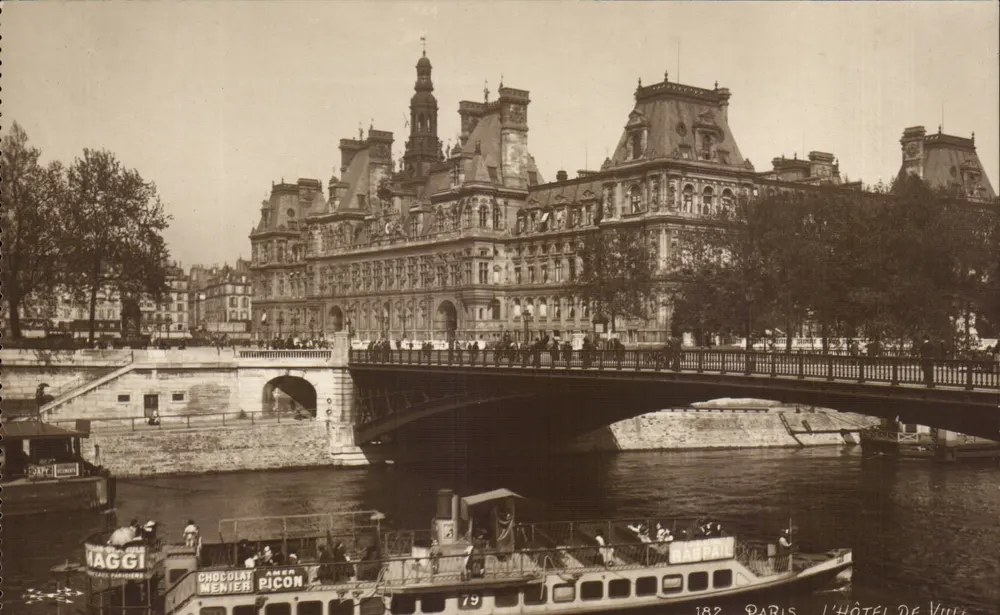 Paris — O Hotel de Ville — vista da Seine — editor Boalla & Deperthey - Frente