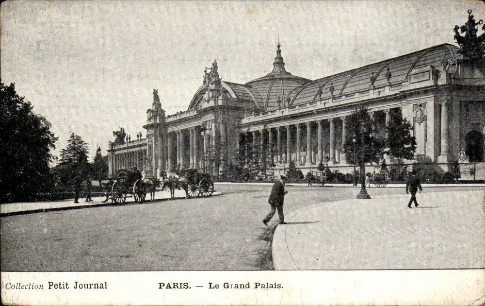 PARIS — O Grande Palácio — Coleção Petit Journal - Frente