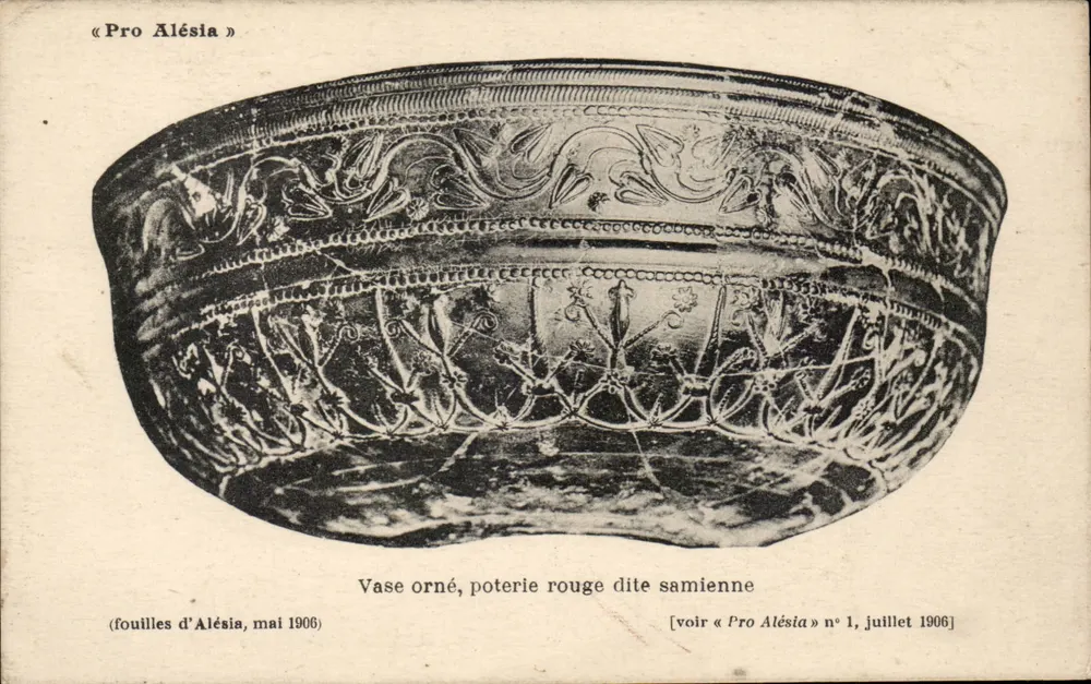 Ornamentiertes Gefäß, rote samianische Keramik — Ausgrabungen von Alésia, Mai 1906 — « Pro Alésia » n°1, Juli 1906 - Vorderseite