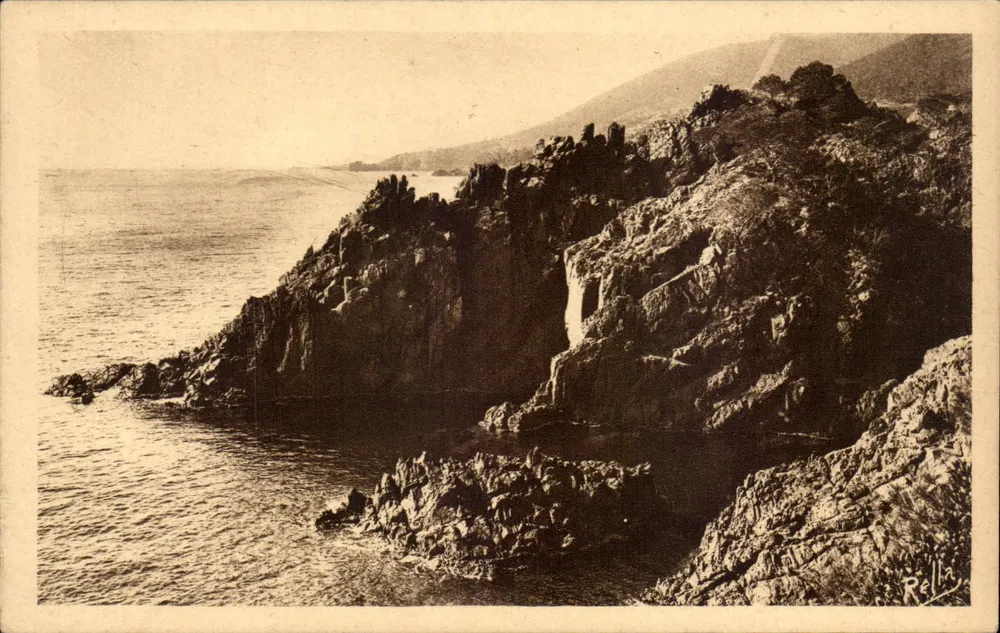 Les Rochers du Trayas — La Corniche d'Or — Collection Rella - Frente