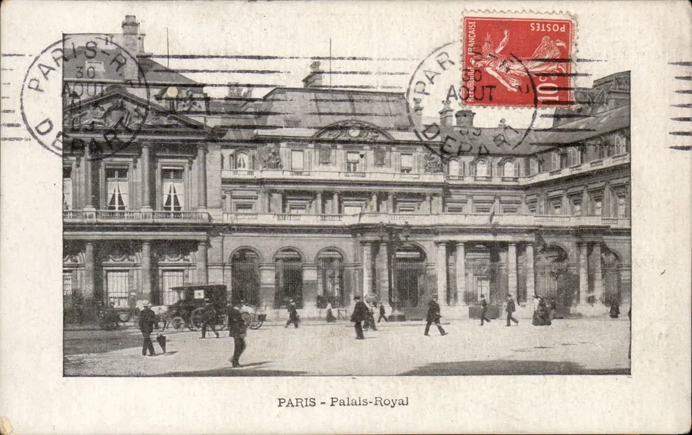 PARIS - Palácio-Royal — vista da praça — editor desconhecido, número de série não visível - Frente