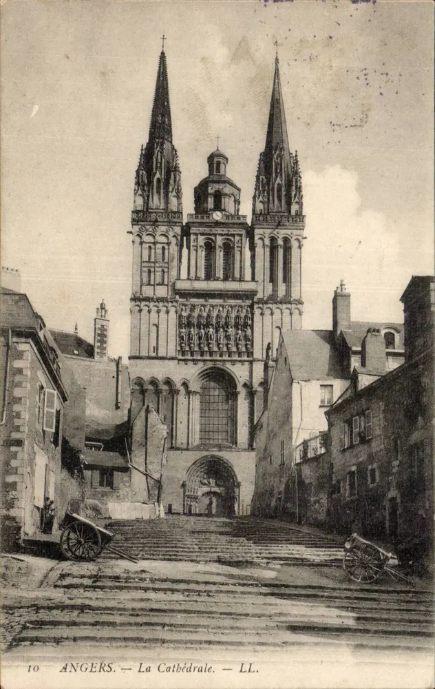 Angers — A Catedral — LL. N°10 - Frente