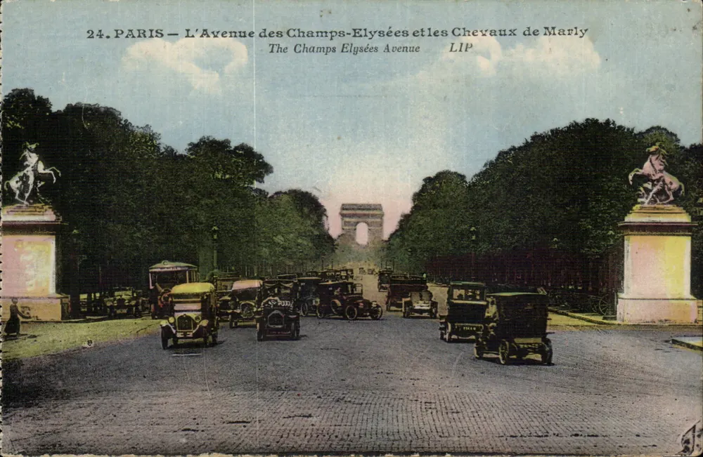 Paris — Avenue des Champs-Élysées und die Pferde von Marly — LIP - Vorderseite