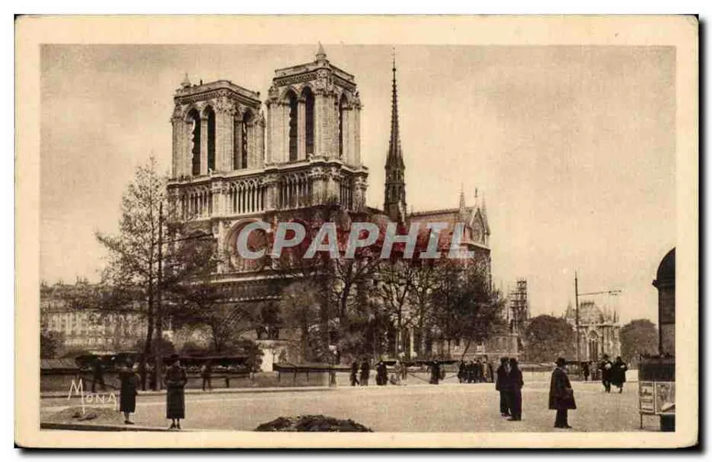 Notre-Dame de Paris — vista tirada do quai de Montebello — editor MONA, n°90 - Frente