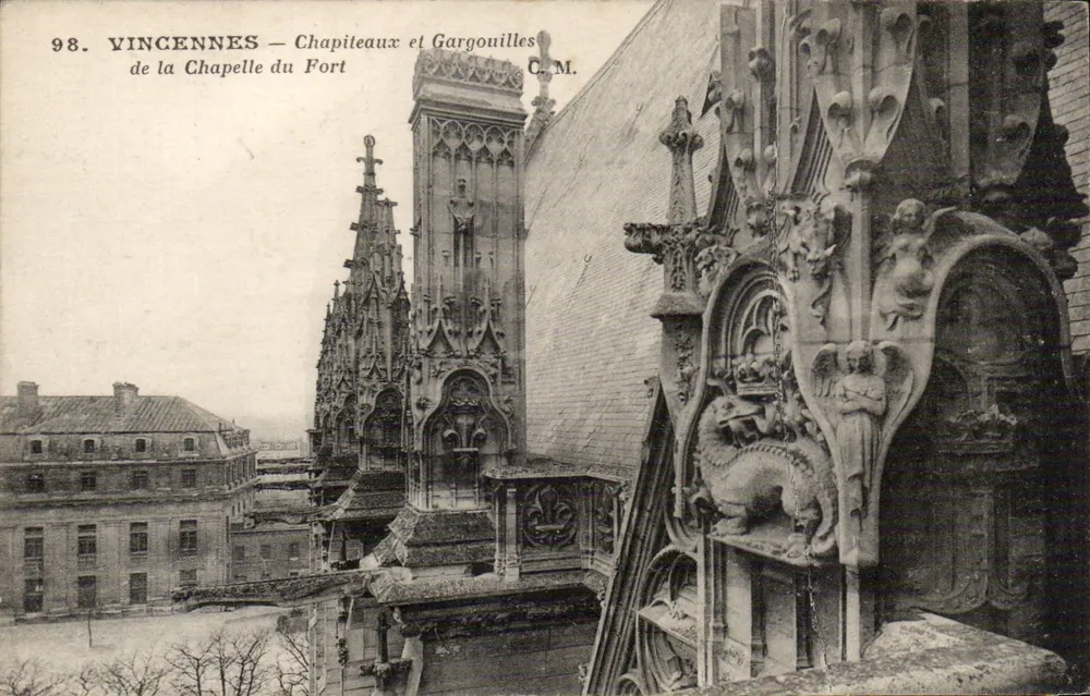 Vincennes — Kapitelle und Wasserspeier der Kapelle des Forts — C.M. n°98 - Vorderseite