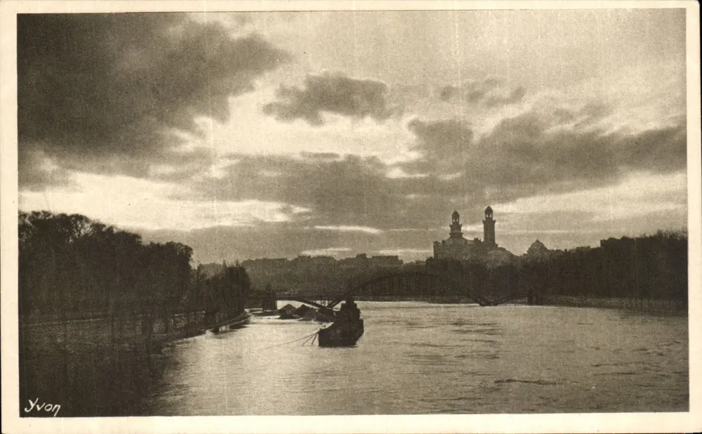 Die Seine und das Trocadéro — Ansicht vom Pont de l'Alma — Kunstausgabe YVON, Serie II, Nr. 9 - Vorderseite