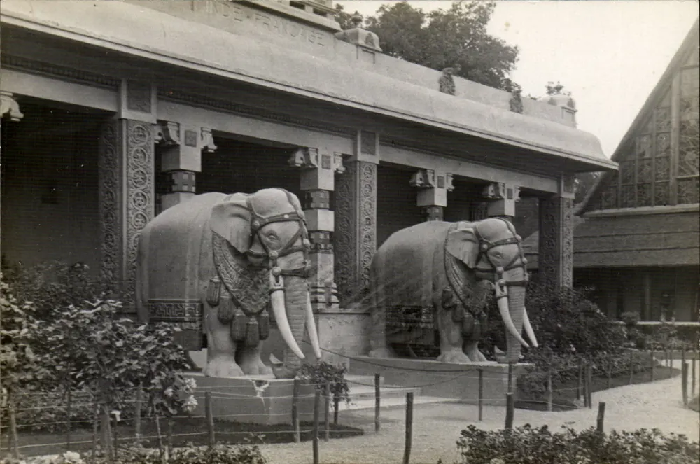 Eingang zu Indien-Frankreich — Kolonialausstellung 1931 - Vorderseite