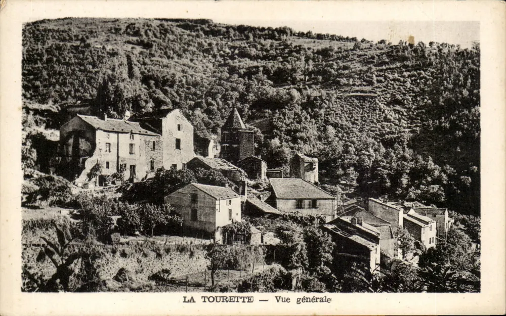 La Tourette — Vista geral — Cousin, Carcassonne - Frente