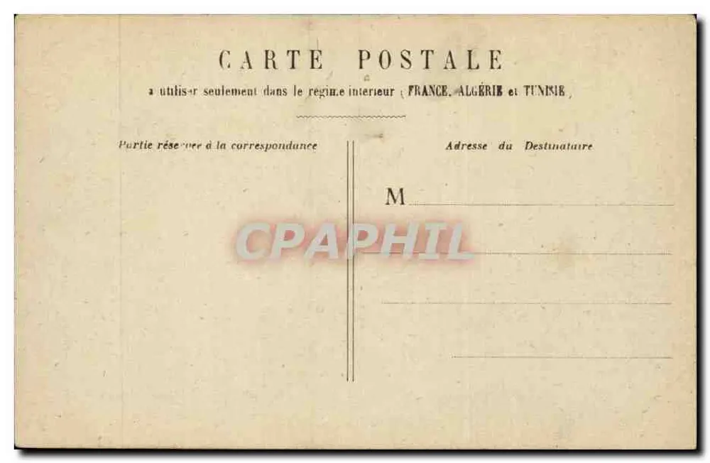 PARIS - Palácio-Royal — vista da praça interna — editor não visível - Verso