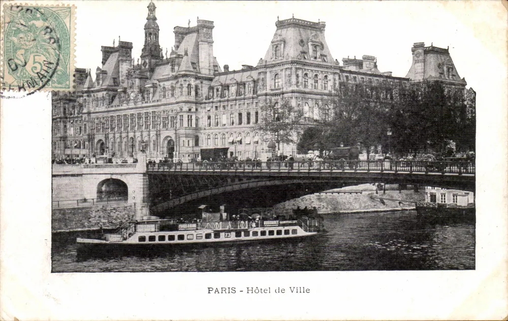 PARIS - Hotel de Ville — uitzicht met boot op de Seine — uitgever C. F. P. A. (n° 5) - Voorkant