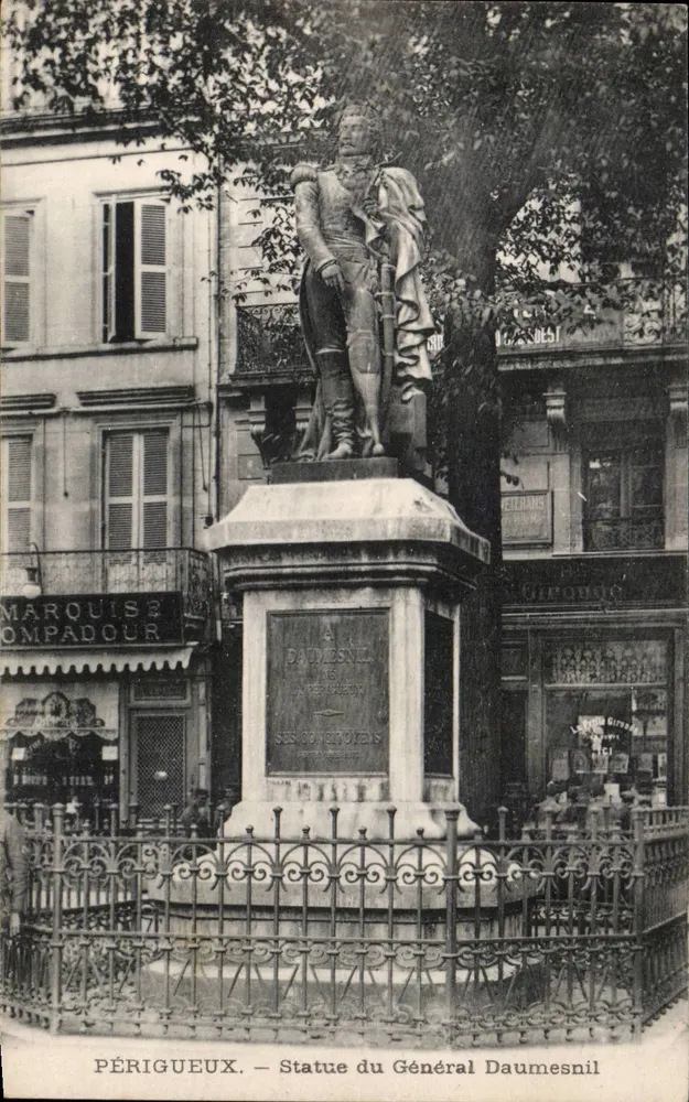 Périgueux — Estátua do Geral Daumesnil — editor não identificado - Frente