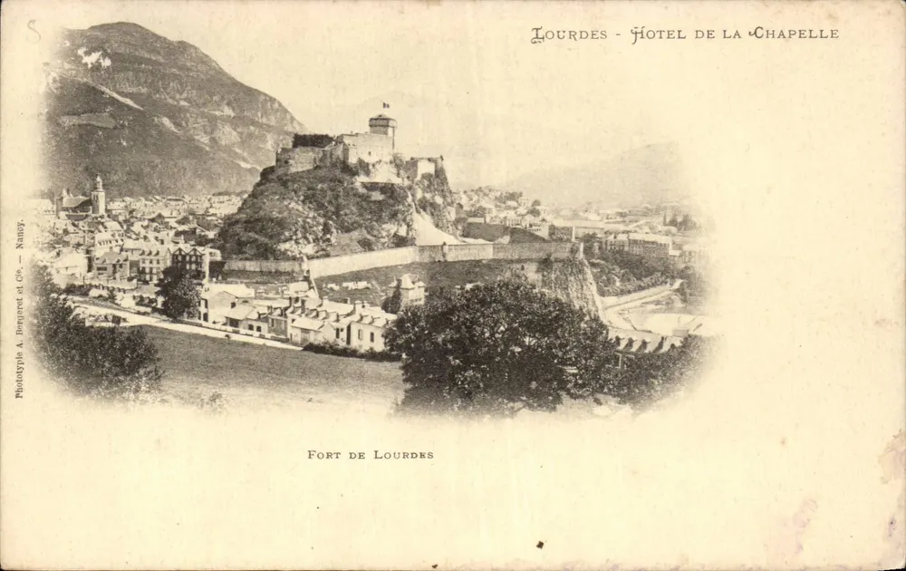 Lourdes - Hotel da Capela — Forte de Lourdes — Fototipia A. Berpreret e Cie, NANCY - Frente