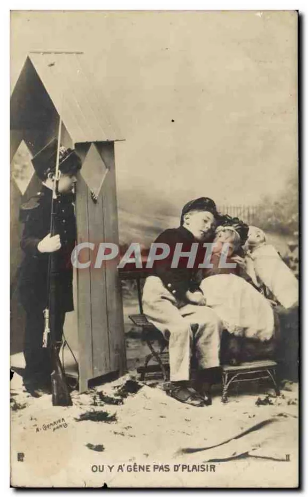 Jeux d'enfants — scène de jeu avec un petit soldat et une poupée — A. Gennera, Paris, n° II - Recto