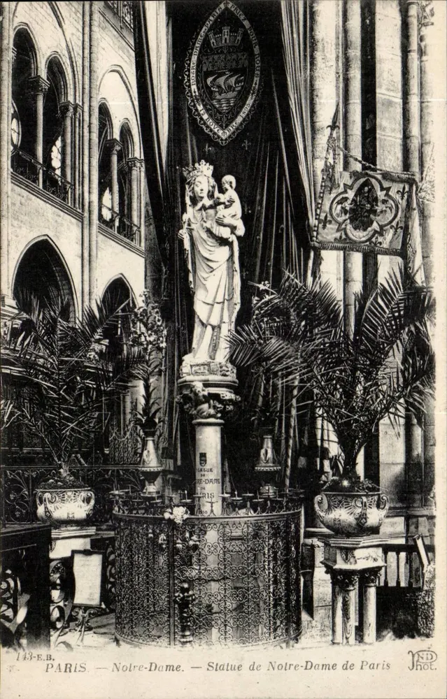 Paris — Notre-Dame — Statue of Notre-Dame de Paris — Jhot. — n° 143-E.B. - Front