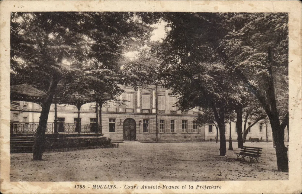 Moulin - Cours Anatole-France und die Präfektur — Edition La Clignote, Nummer 1758 - Vorderseite