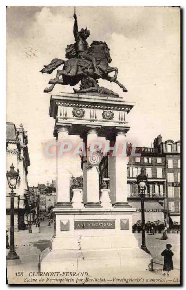 Clermont-Ferrand — Estátua de Vercingétorix por Bartholdi — LL - Frente