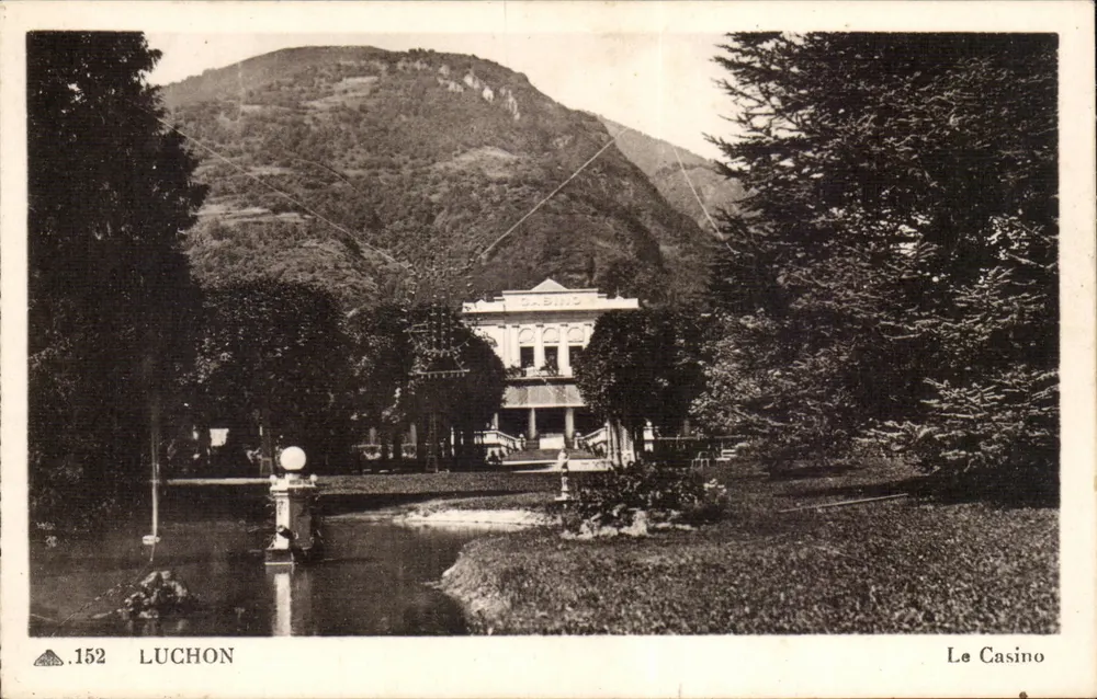 Luchon — O Casino — C.A.P. Paris (15) - Frente