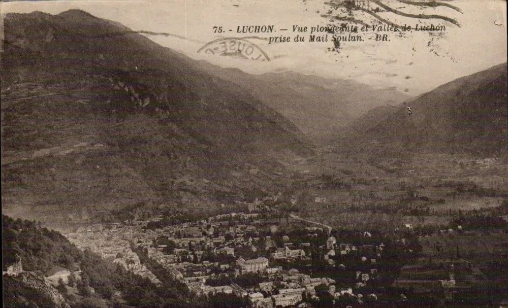 Luchon — Vogelperspektive und Tal von Luchon — Aufgenommen vom Mail Soulán — BR. — 75. - Vorderseite