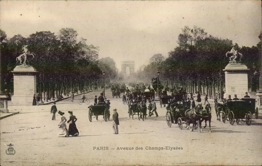 PARIS — Avenida dos Campos-Élisée — editor desconhecido, n° 15 - Frente
