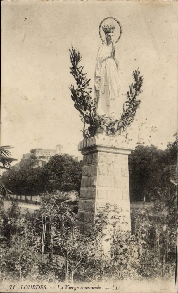 Lourdes — A Virgem Coroada — LL. n°71 - Frente