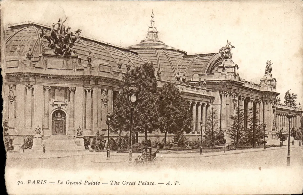 PARIS — O Grande Palácio — The Great Palace — A.P. — n°70 - Frente
