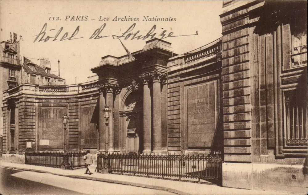 Paris — As Arquivos Nacionais — Hotel de Soubise - Frente