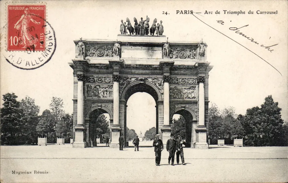 PARIS — Arco do Triunfo do Carrousel — Magasins Réunis - Frente