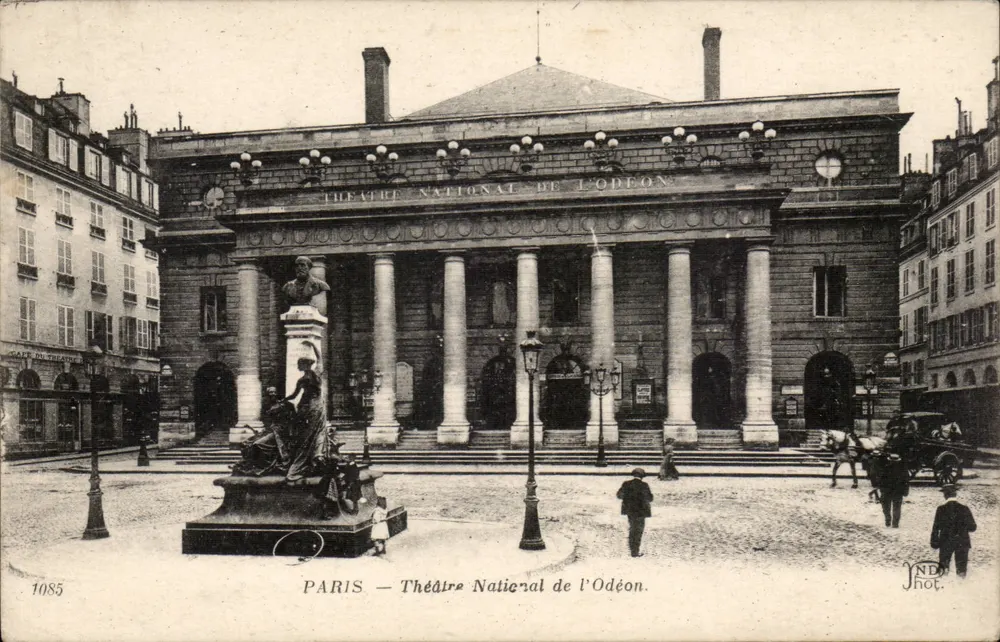 Paris — Teatro Nacional Odéon — JNDO Fot. n°1085 - Frente