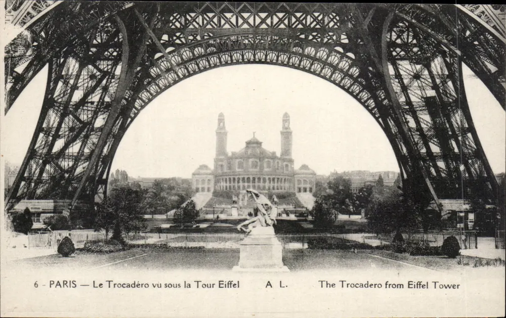 Paris — Ansicht des Trocadéro unter der Eiffelturm — A. L. - Vorderseite